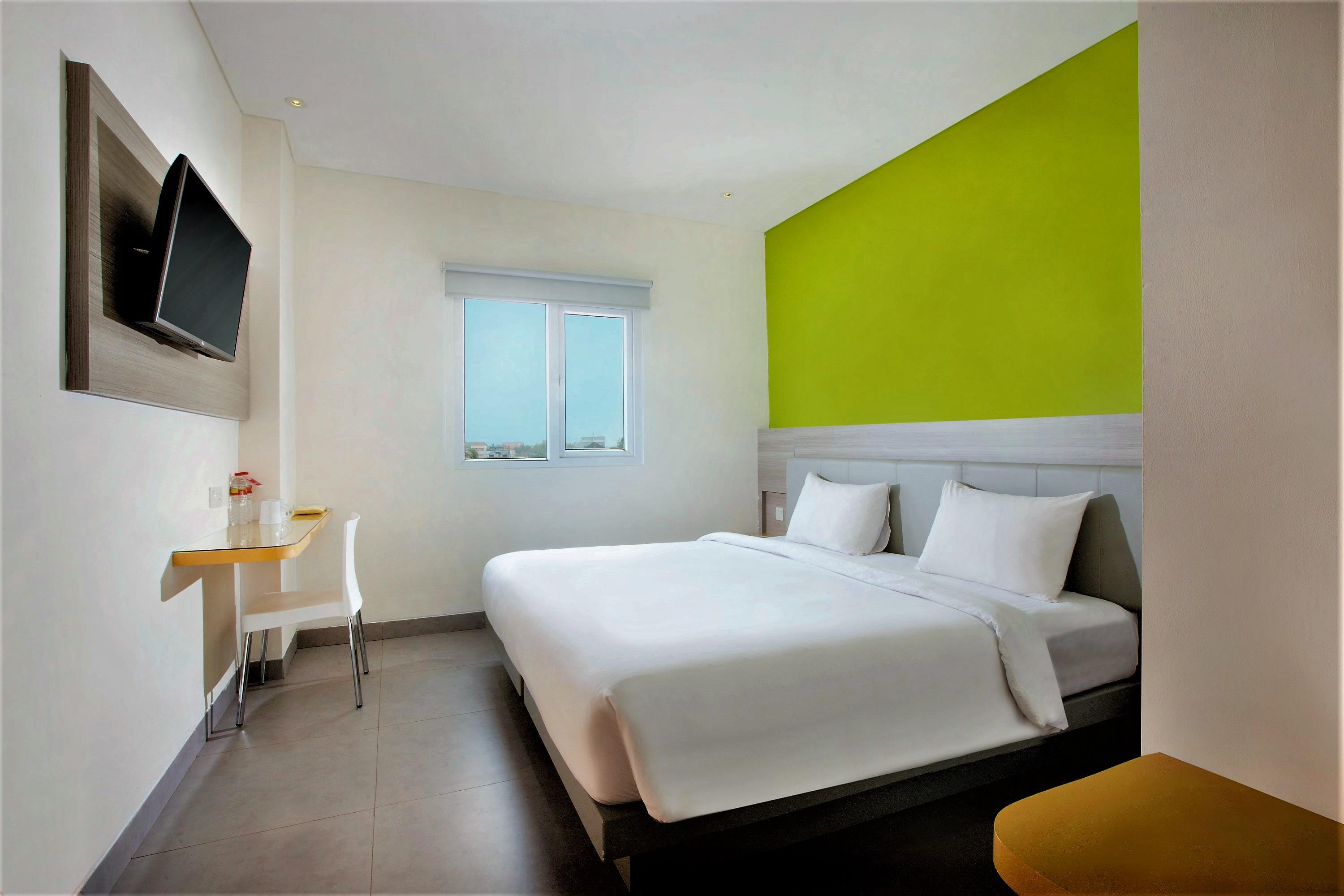 Lynn Hotel Serang Dış mekan fotoğraf
